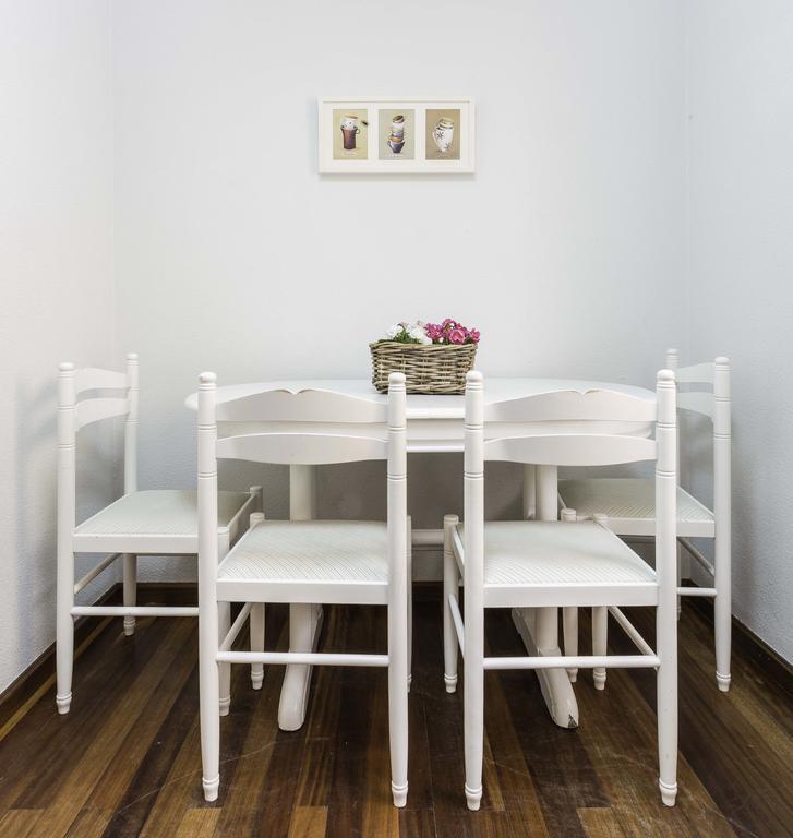 Apartamentos Cotiello リャネス エクステリア 写真