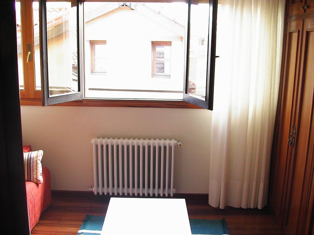 Apartamentos Cotiello リャネス エクステリア 写真